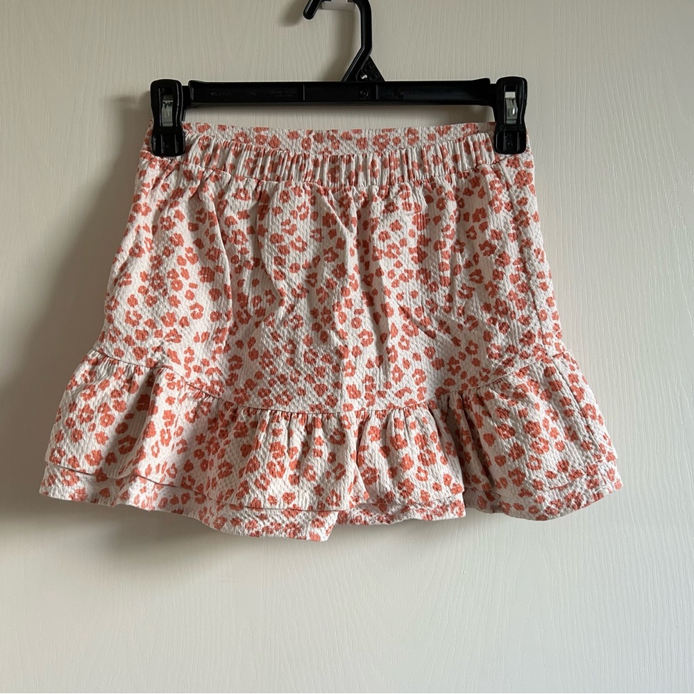Floral Ruffle Mini Skirt - Picture 2 of 3
